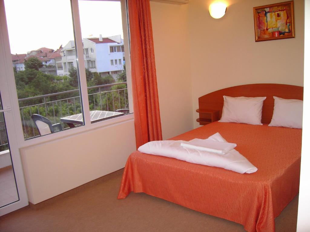 Family Hotel Deja Vu Ravda Room photo